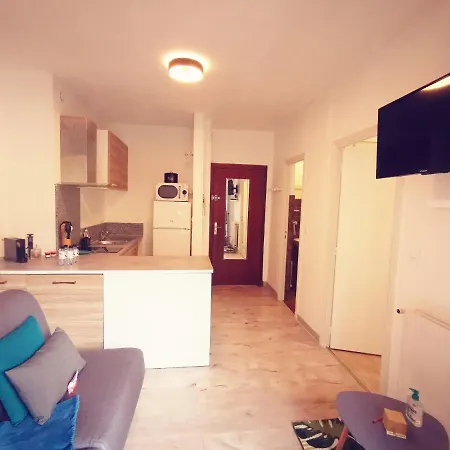 Sweet Des Iles Apartment *